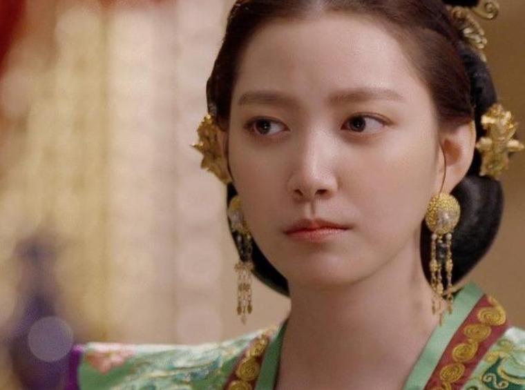 正说伯颜忽都皇后:出身显贵却被妾室嘲,儿子也失去继承权