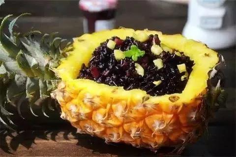 西双版纳有哪些美食值得一吃,西双版纳当地的特色美食是什么