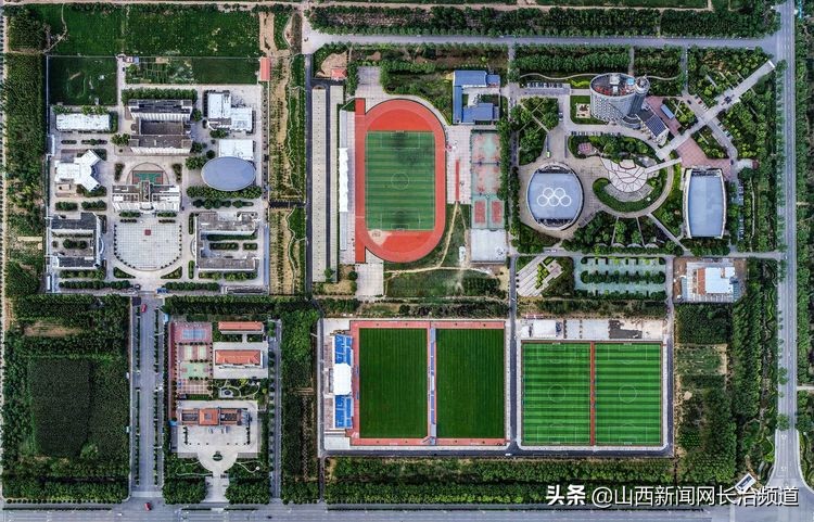 “我们身边的二青会”系列报道之五：看精彩赛事品屯留美食