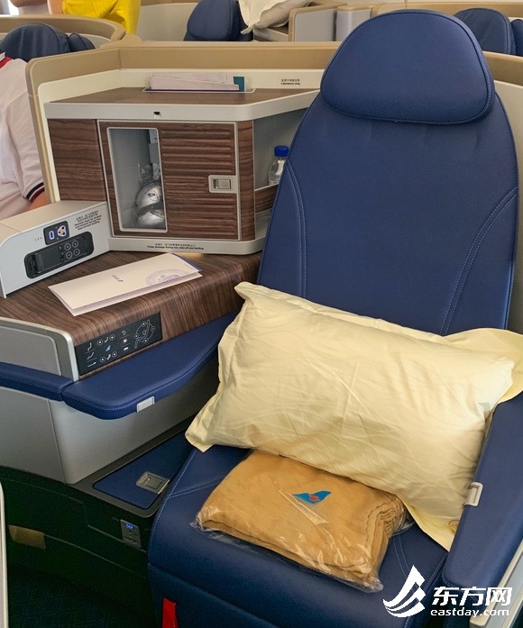 南航a350首航,南航a350视频