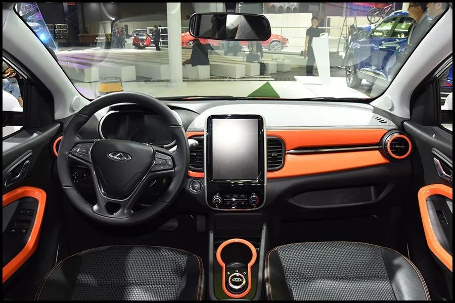 小欧拉电动汽车2023款落地价,欧拉r1纯电动汽车多少钱