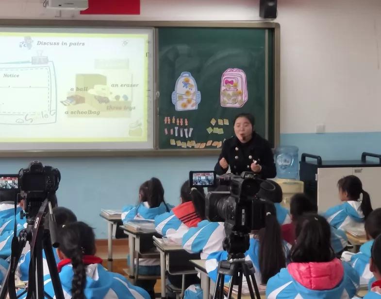 都江堰市石羊镇石羊小学,都江堰市石羊小学02届