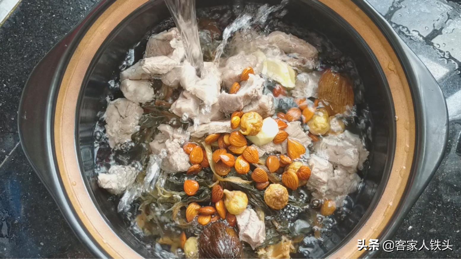 冬至后，多给家人煲这一锅靓汤，营养好喝还润肺，做法简单又便宜