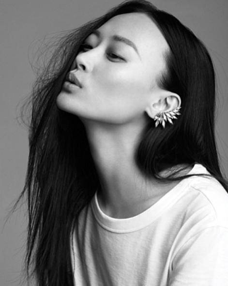 有时候质感就体现在小小的配件上，一件可以陪你穿梭日常的珠宝