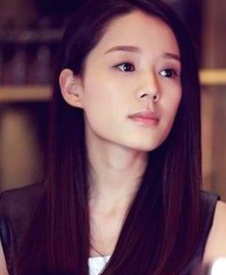 杨幂的公司签了好多有实力的美女,杨幂公司旗下的4位美女演员