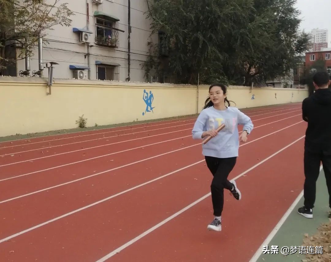 梦语推荐：疫情防控常态化的新乡市一中运动会别样精彩