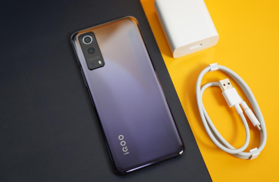 千元以内的手机哪一款比较好用,千元机市场哪个品牌的手机最好呢