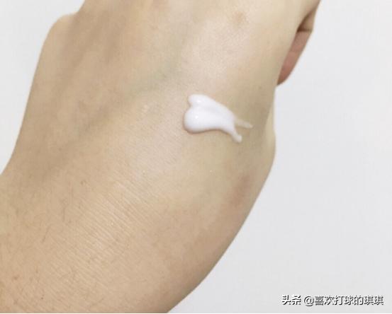 战“痘”功臣理肤泉，一套产品让你不再纠结，“痘痘肌”福音！