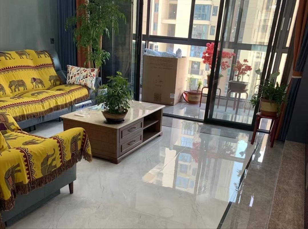 美缝剂粘在裤子和衣服上怎么办,美缝剂沾到衣服可以穿吗