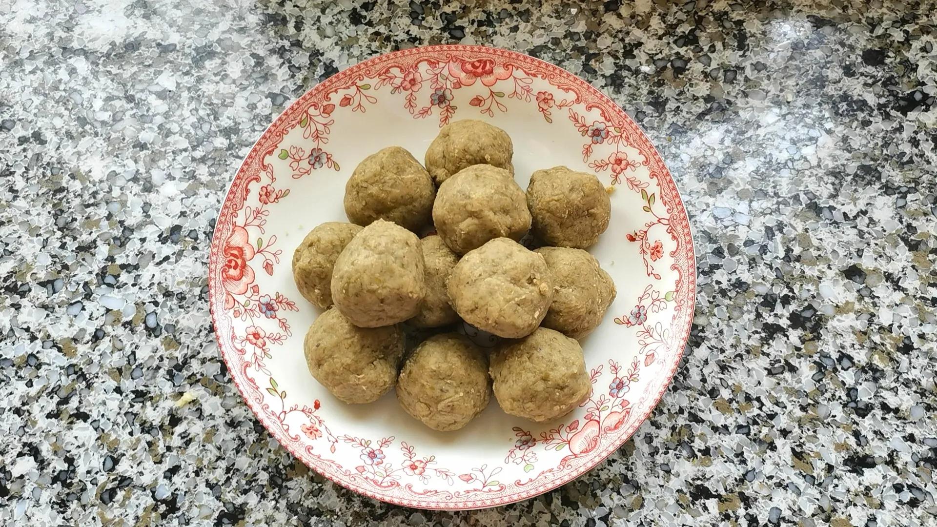 炎炎夏日多吃绿豆饼,又酥又有嚼劲的绿豆饼