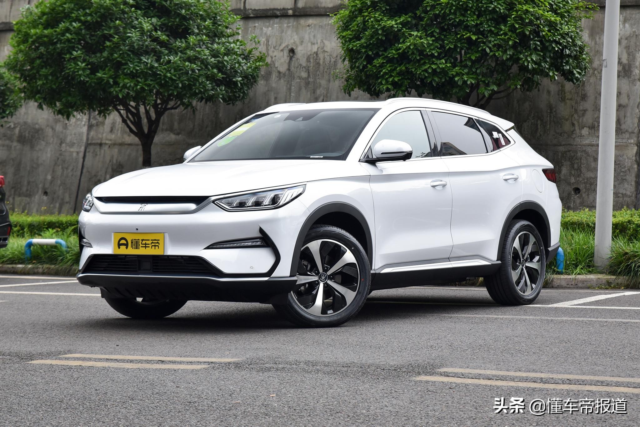 新款宋plusev2022款动力,新车底盘有点抖