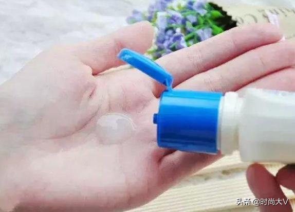 怎么分辨代购真假护肤品,辨别真假护肤品的正确方法