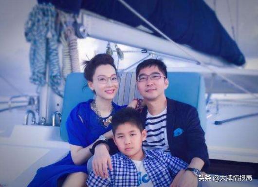 女总裁手抓小三，《完美关系》崩盘她力压黄轩丫丫“戏烂我不烂”