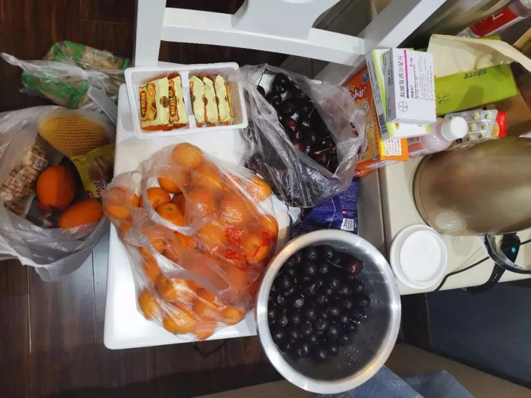 新冠感染居家隔离该怎么用药,新冠病毒居家隔离治疗