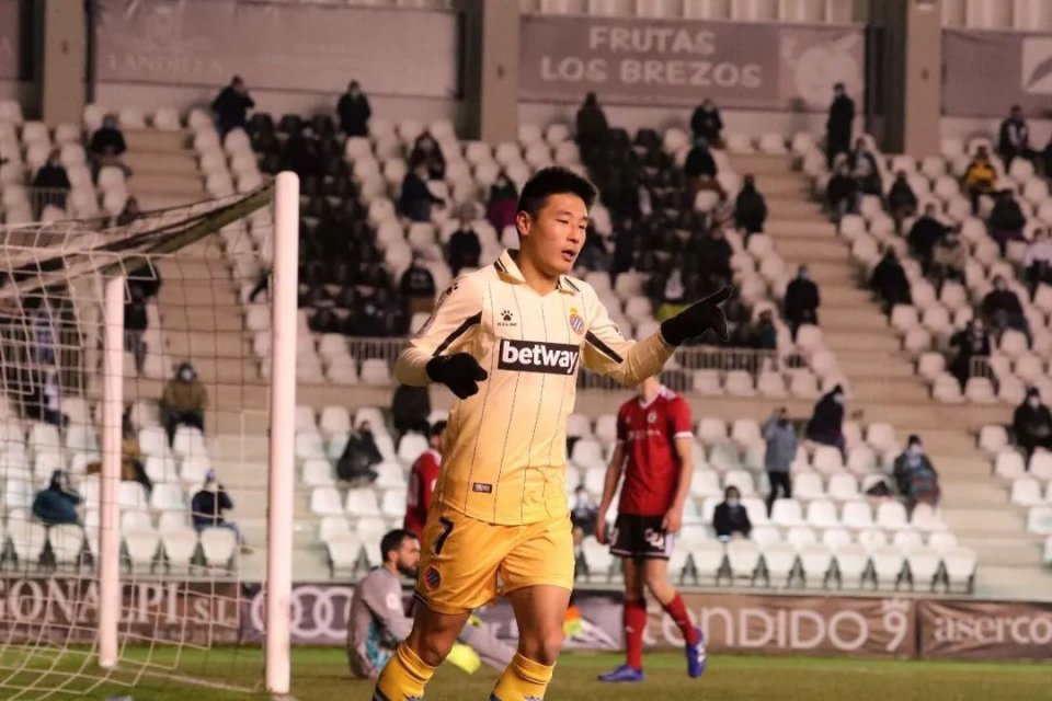 名记爆国足猛料,足坛名记爆料里皮