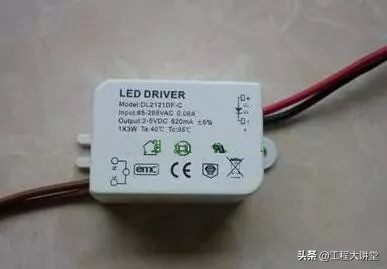 为什么led灯会闪,为什么led灯用久了会变成蓝光