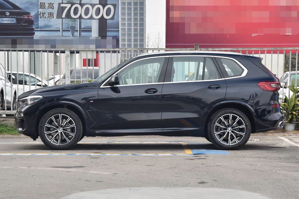 宝马x5m雷霆版2021款油耗,宝马x5油耗2.0t一公里是多少