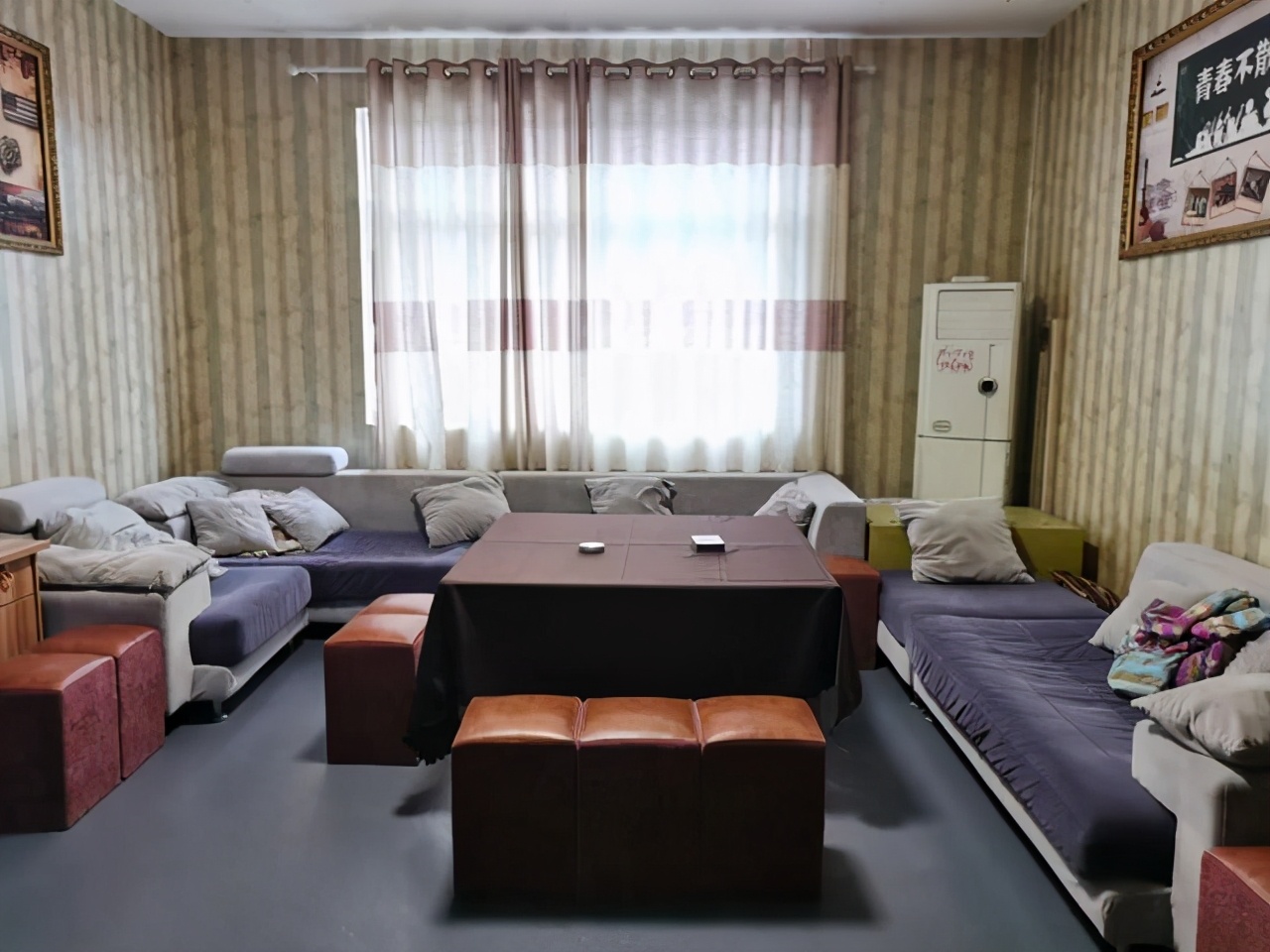 张启东：想在家里配一套家庭影音和KTV音响系统，怎么配比较好？