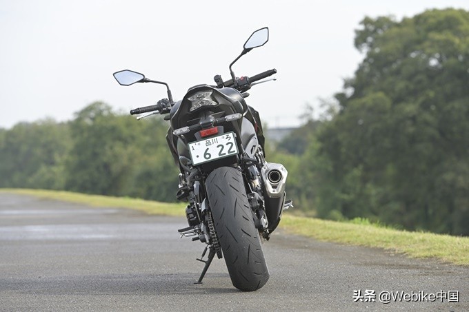 川崎z900跟川崎z1000有什么差别,川崎Z900驾驶体验
