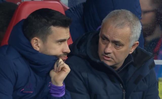 魔力鸟穆里尼奥国米执教生涯,穆里尼奥在罗马感受到温格的无奈