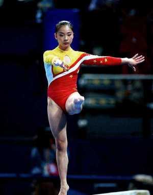 中国体操天才19岁退役,中国体操最美女神