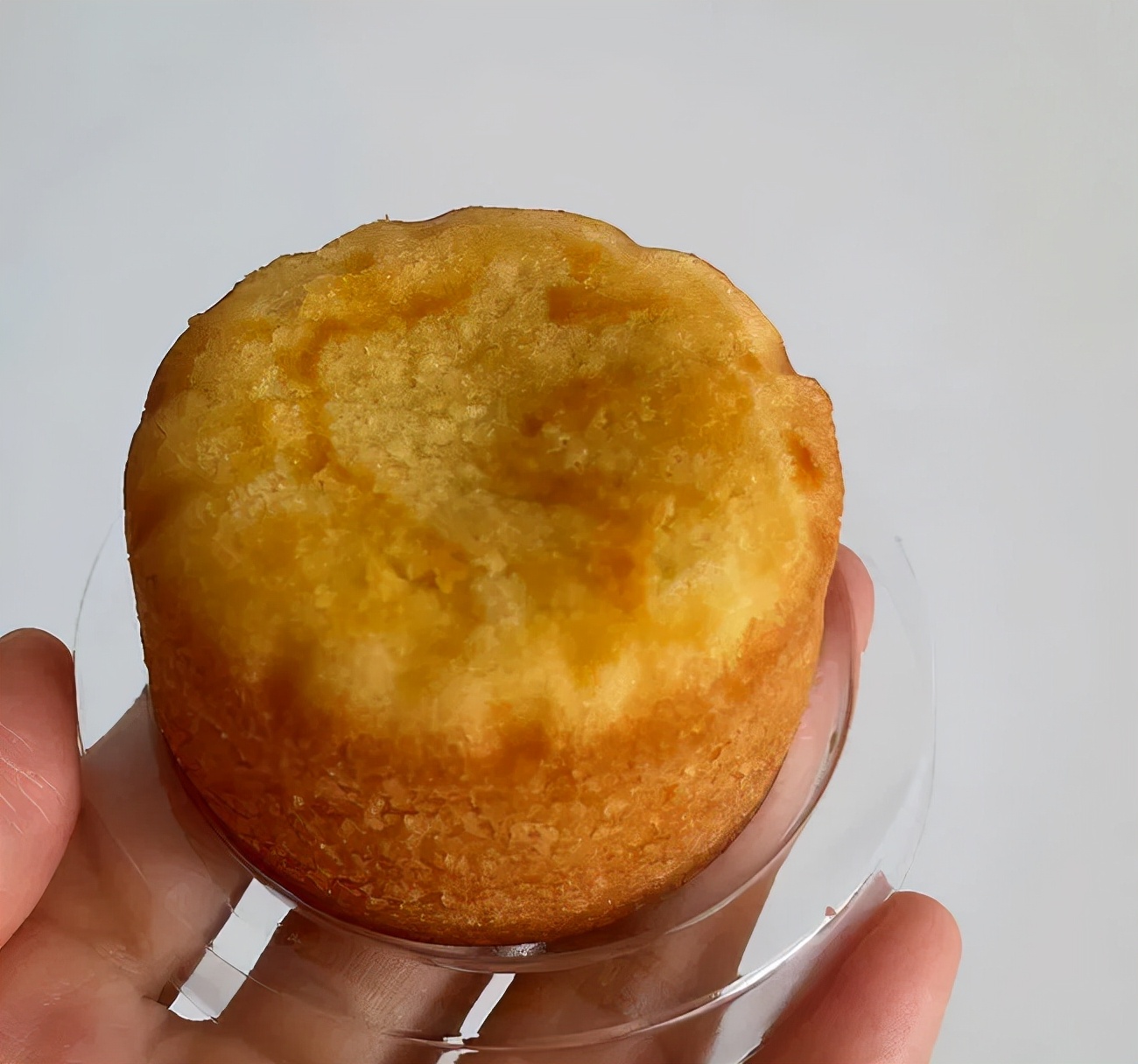 高价还断货的宇宙月饼、排长队买的医院月饼：中秋不宜