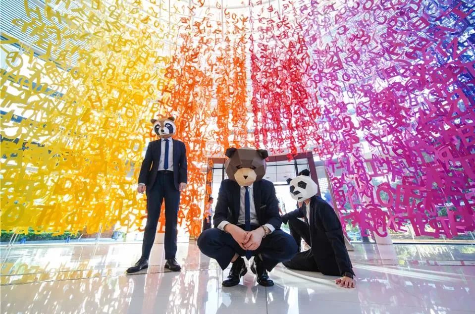 痛心!昔日爱马仕变发廊,这个顶奢商场还有救吗?