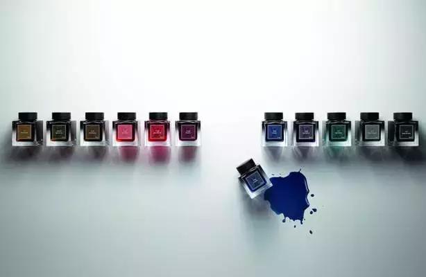 顽固污渍清洗小妙招,床垫污渍清洗小妙招