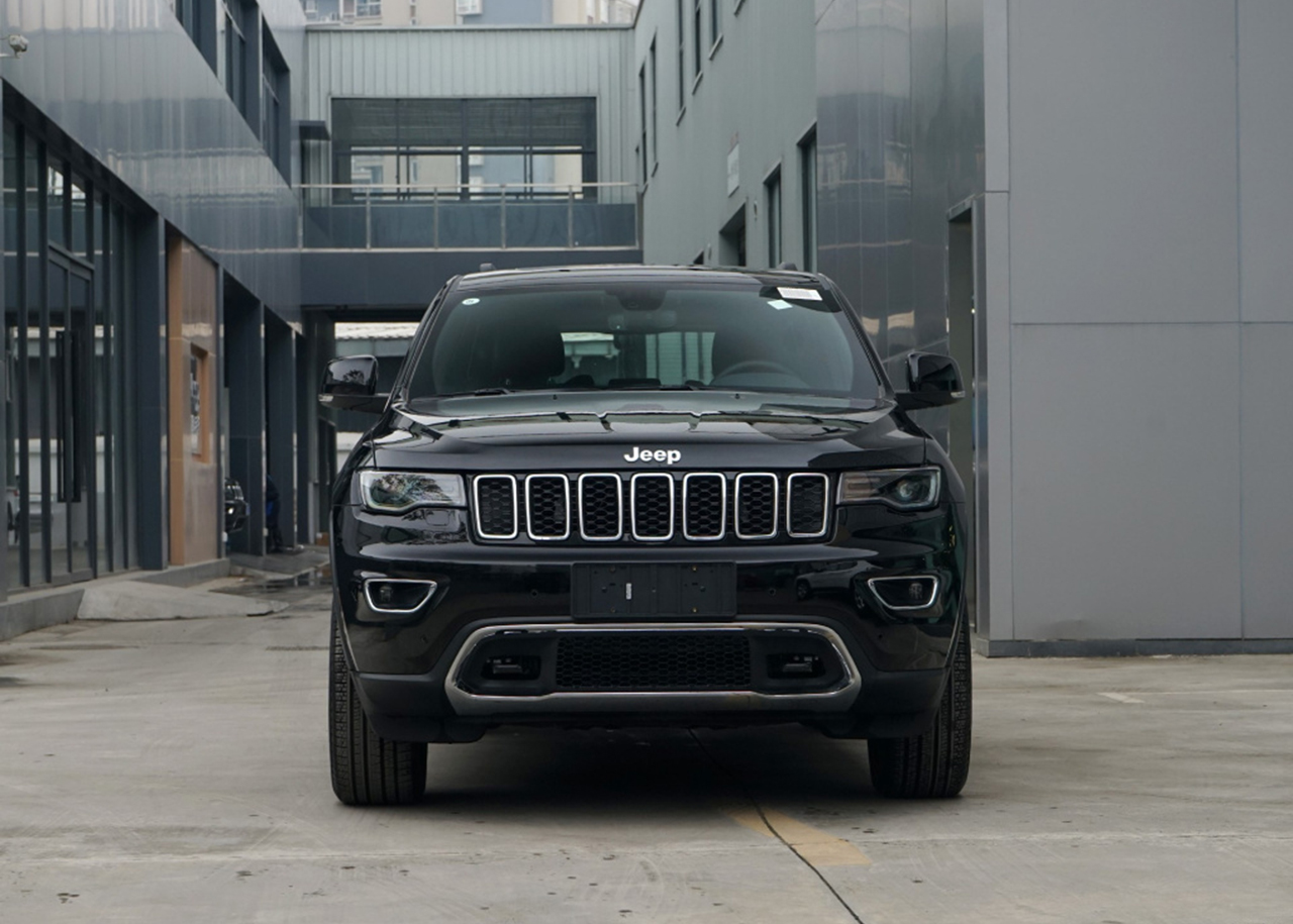 2019年全新jeep切诺基,2023款jeep大切诺基空气悬架