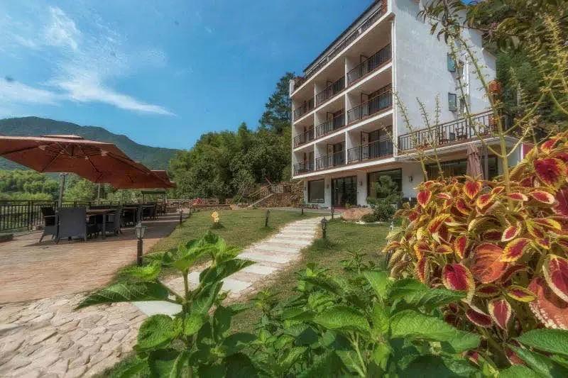 包吃包住包培训更包“向往的生活”！年底还有补助！桐庐有份工作在等你