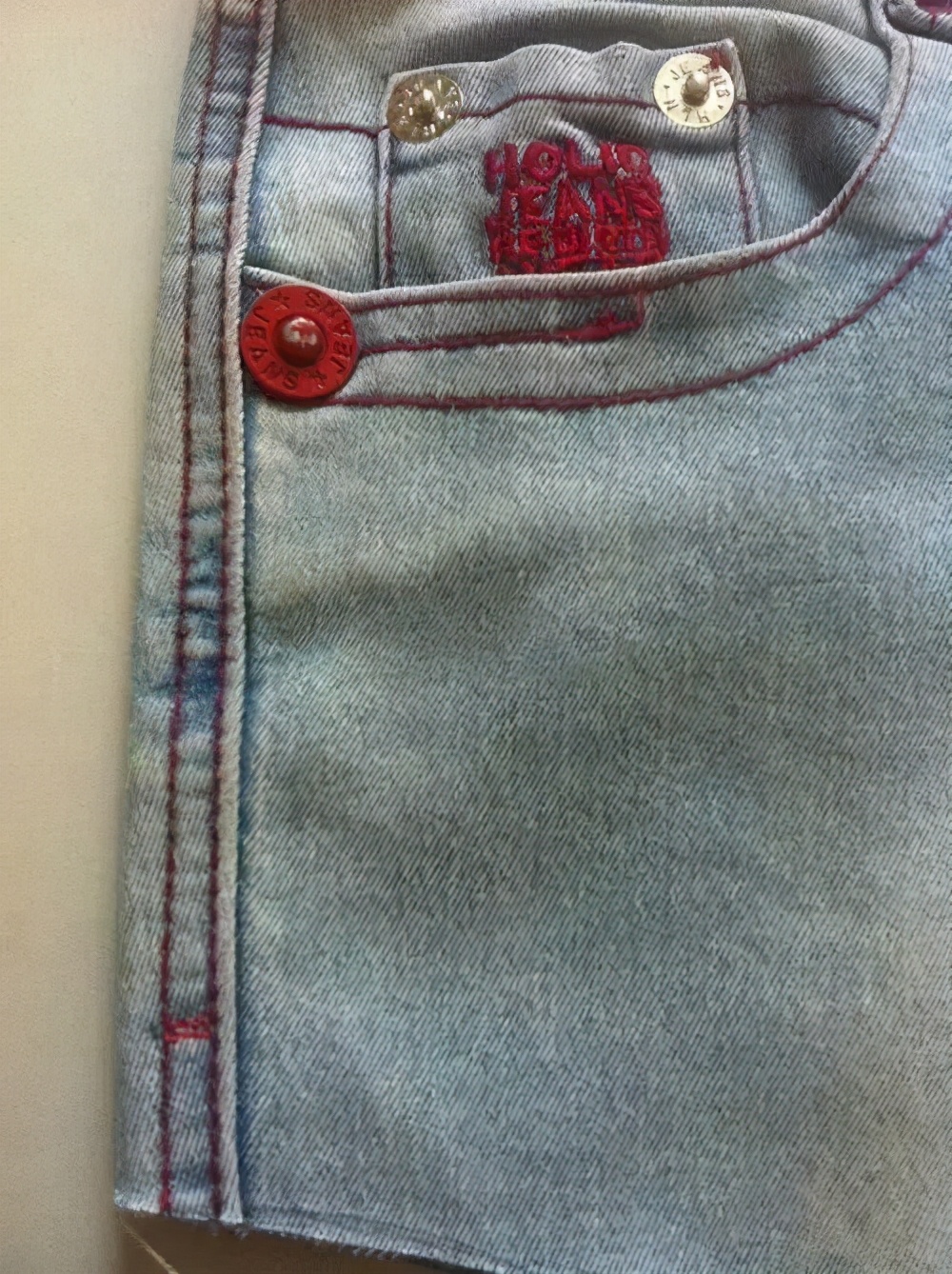 旧牛仔裤怎样改造流苏,家里面的废牛仔裤旧布料利用