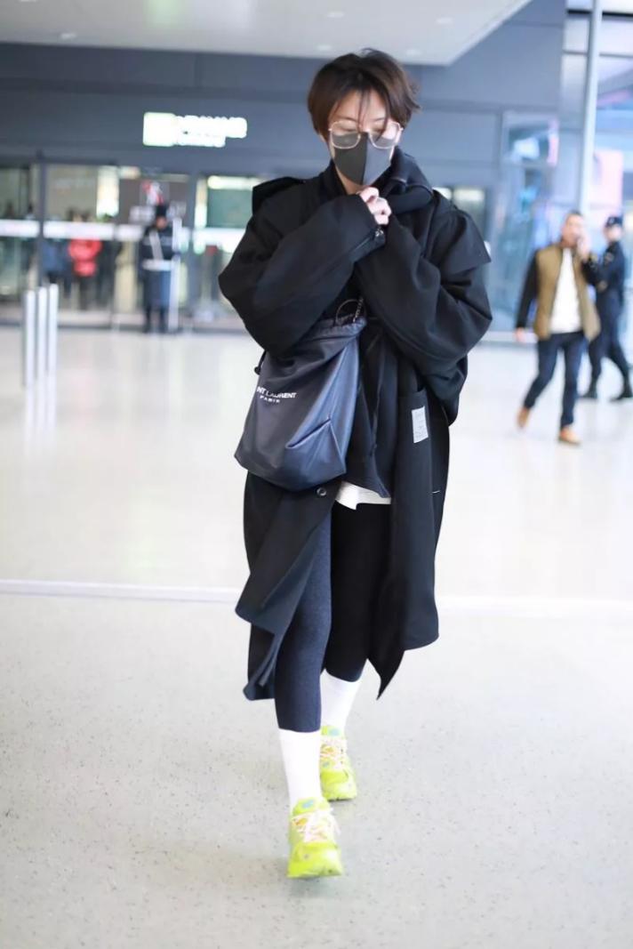 冬季保暖长筒袜穿搭,冷天半腿袜有了新穿法