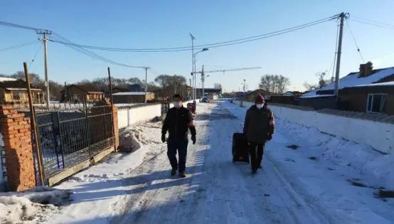 抗疫一线纪检监察干部勇担当,图说纪检监察人员抗疫