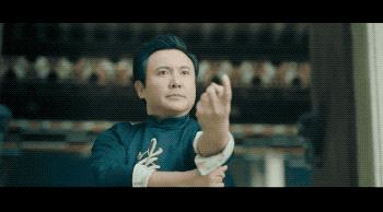 国美没落的命运,京东国美苏宁大战