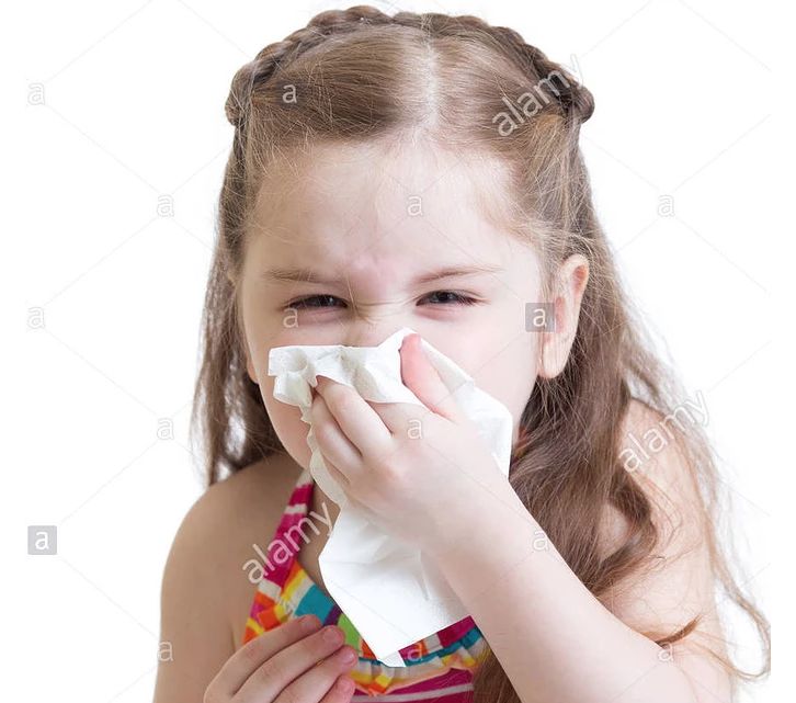 宝宝鼻涕黄粘稠有血丝怎么办,小孩鼻涕青黄粘稠怎么回事