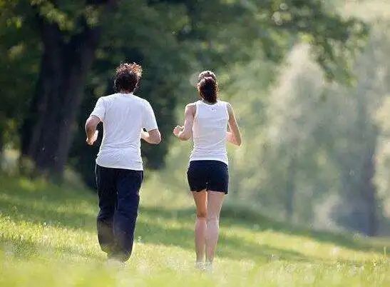 3分钟百走不如一抖疏通全身气血,抖一抖对颈椎好吗