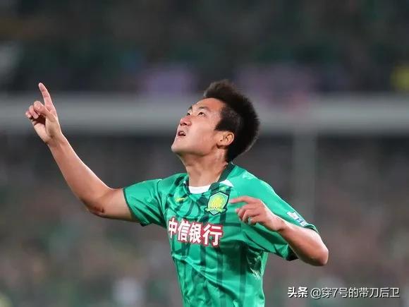 目前在五大联赛踢球的中国球员,现今知名的足球运动员