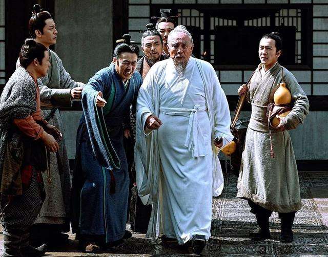 关于华佗三国名人介绍,三国人物浅谈司马懿