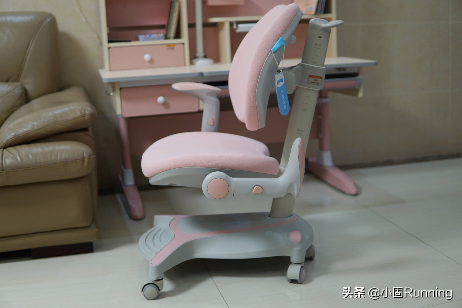 女儿小红花,儿童桌椅学习桌椅1-3岁可以画画