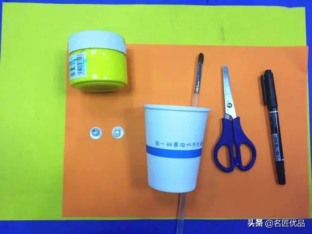 用黏土做简单又可爱的小狮子,小狮子粘土手工制作教程