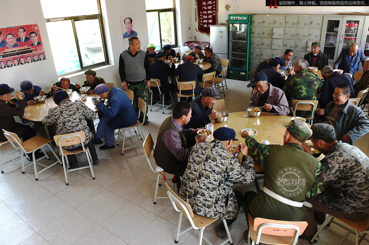 80后农民做服务行业发家致富案例,在农村打工挣钱有什么好的出路