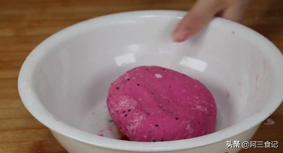 火龙果不可以和什么零食一起吃,火龙果和什么一起吃好吃