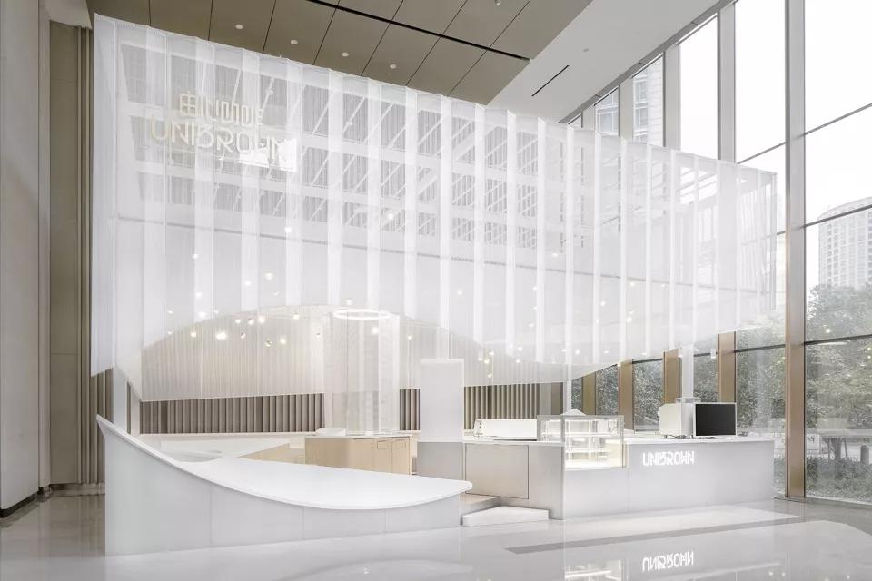 开在上海商场里的咖啡馆,用店面造型让月销量猛冲