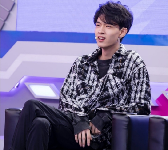 秦霄贤刘筱亭捉放曹,秦霄贤何九华刘筱亭扎小辫