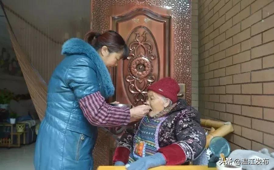 简阿姨简介,简阿姨视频