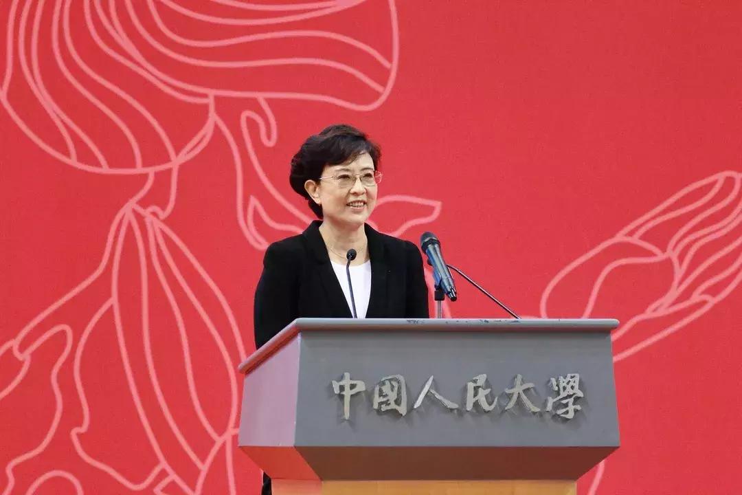 毕业季开启新的人生征程,扬帆起航的毕业季