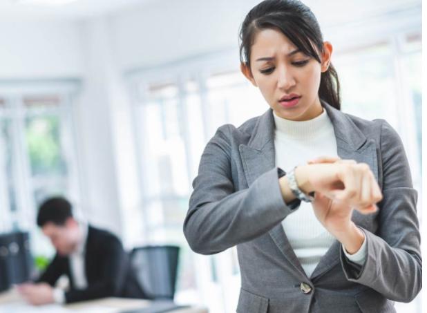 遇到喜欢的工作,如果面试时你对接的人迟到怎么办