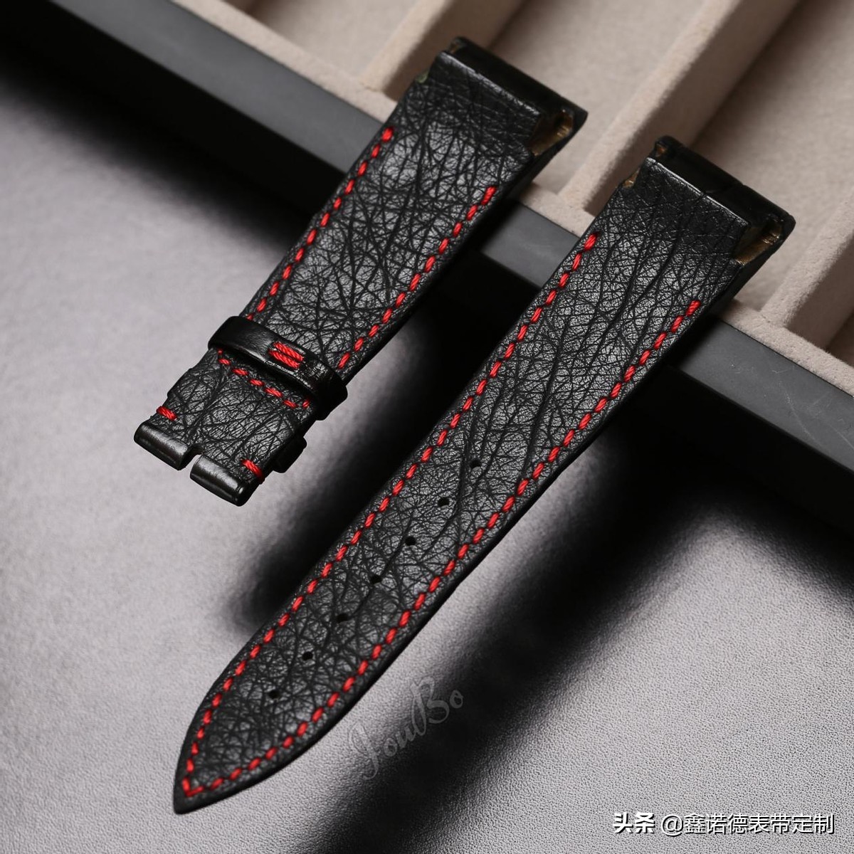 鳄鱼表带戴久了有异味吗,鳄鱼皮表带有异味