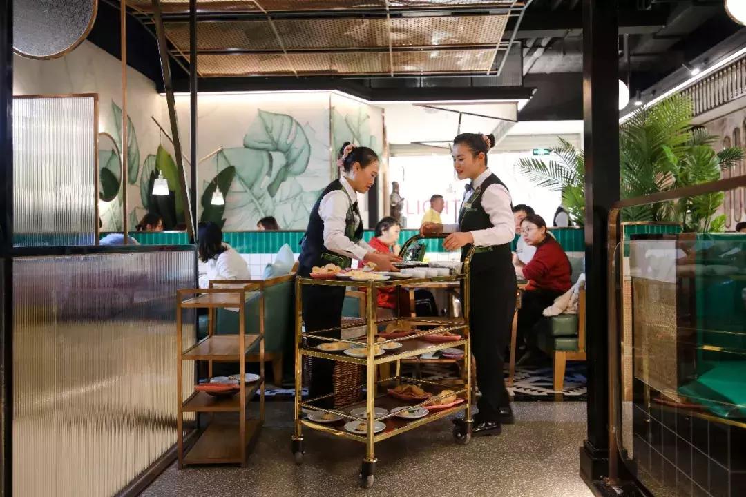 成都第一家网红店排队5小时,成都网红打卡店