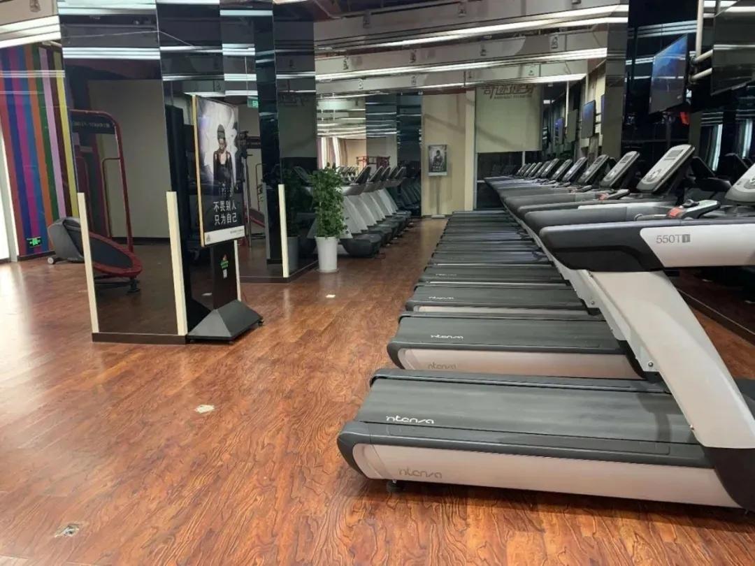 您护人民生命安全，我们愿您身体健康——成都健身机构感恩抗疫天使